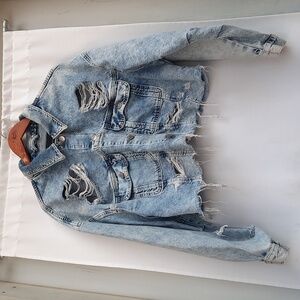 Cropped Forever 21 Acid Wash Blue Distressed Jean Jacket 3X